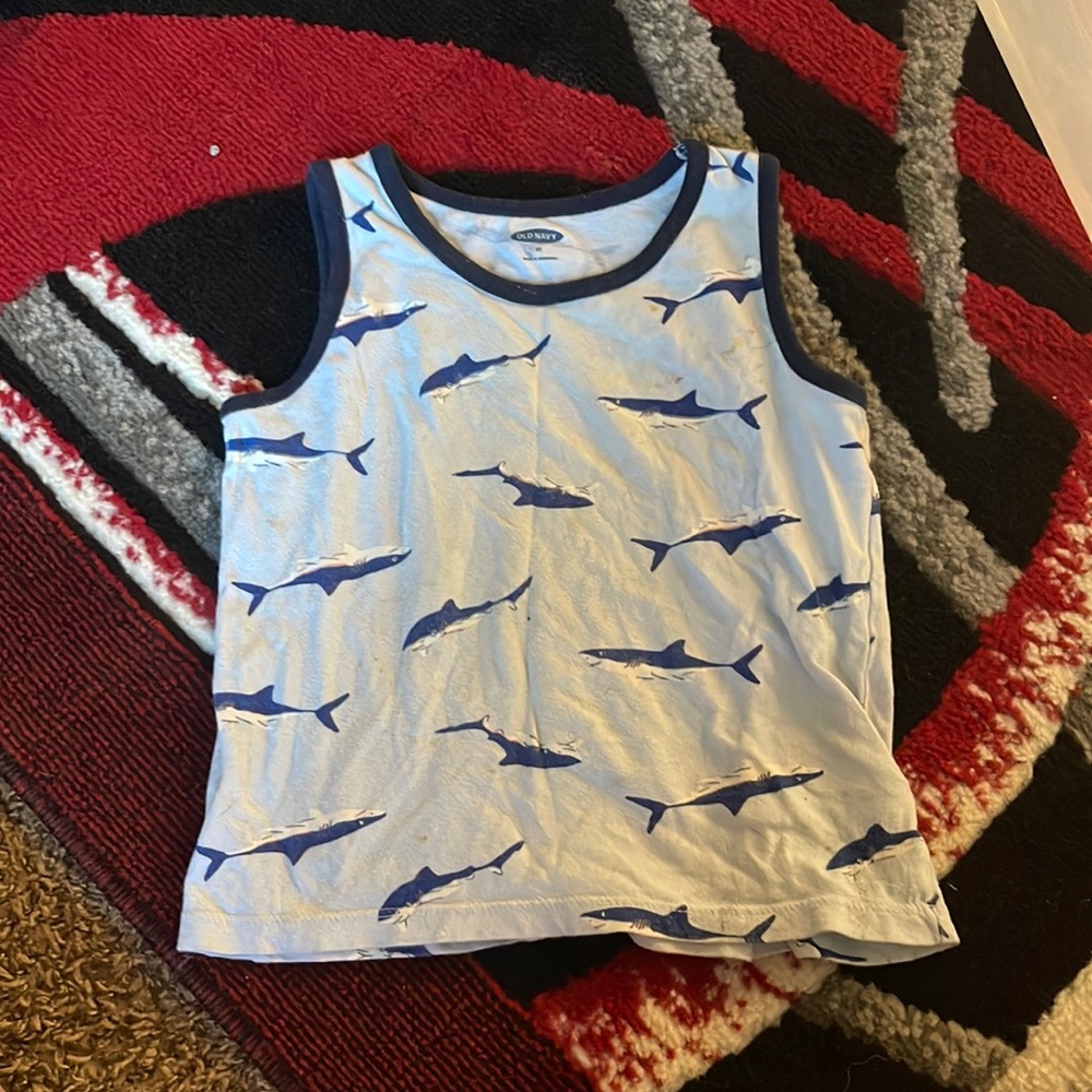Old Navy Shark tank top, 3T worn a couple times great condition